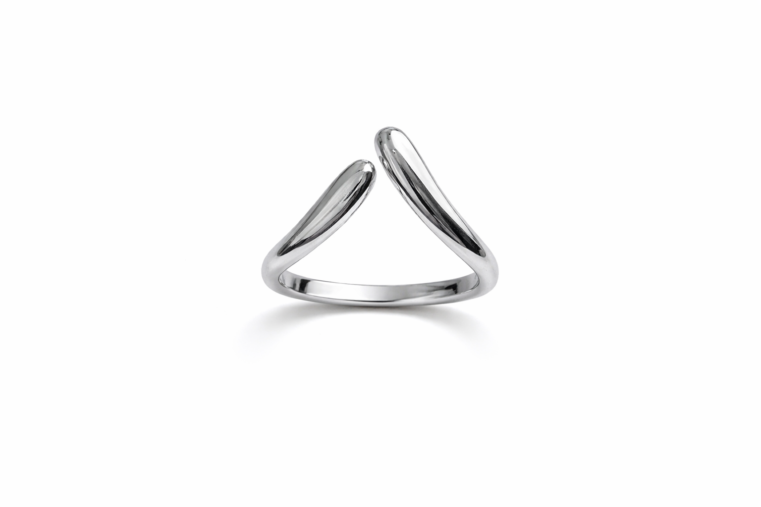 Aeris Curve Ring