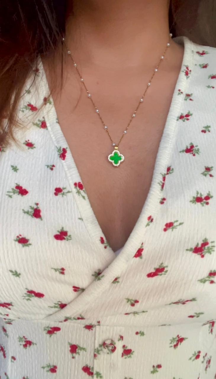 Emerald Aura Pendant